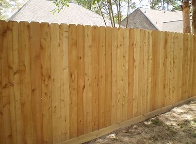 dog-eared cedar fence with base